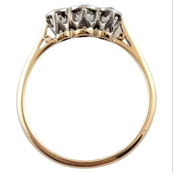 Vintage 18K Yellow Gold Diamond Ring Size 7.25 #15894
